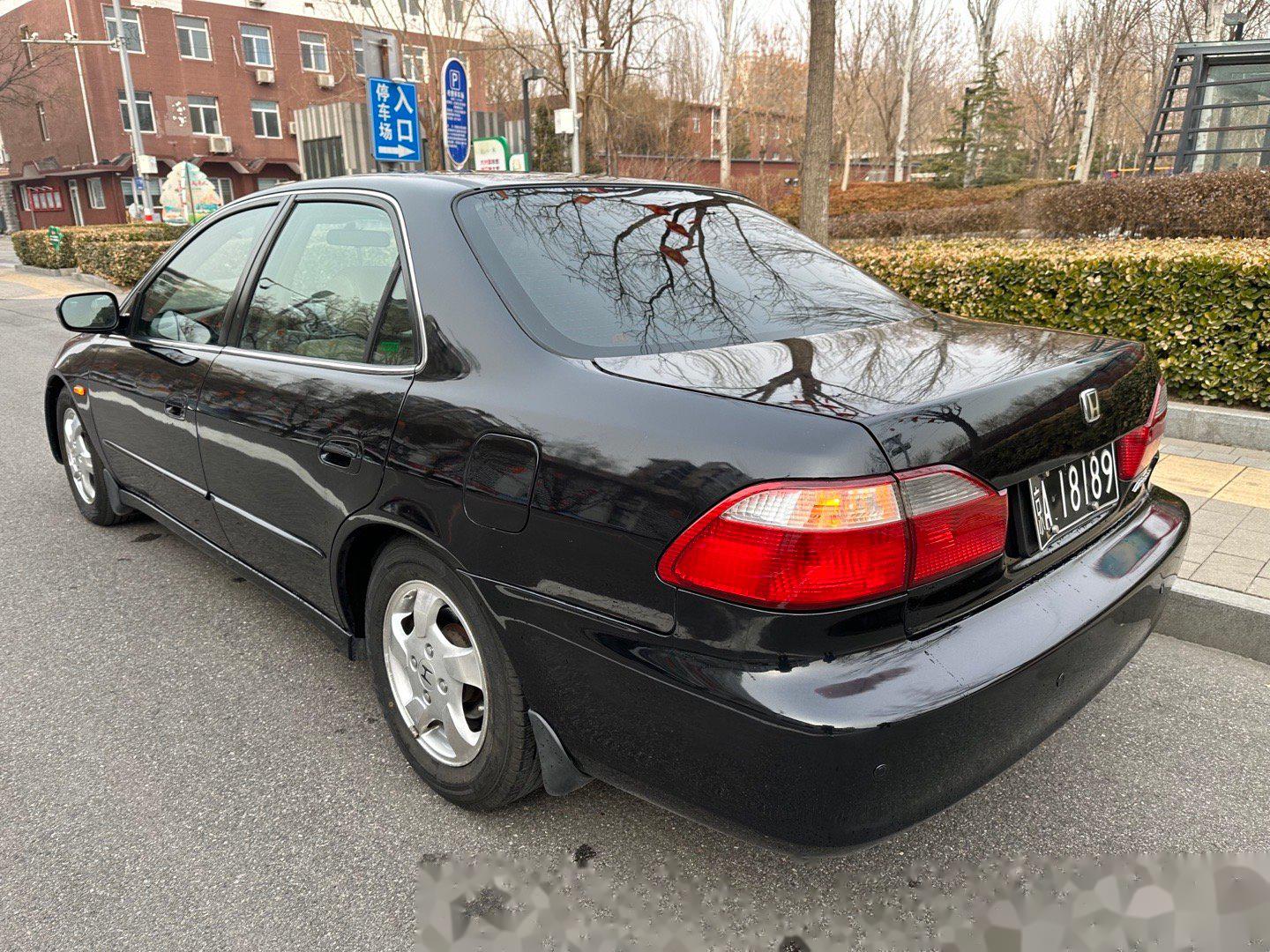 2001 广州本田 雅阁 2.3 cg5 94京a 今天遛遛街