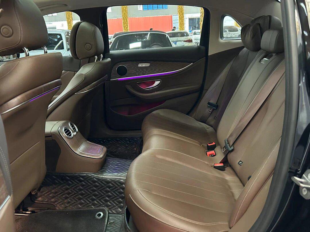 (22款)22年1月奔驰e260l 35.10