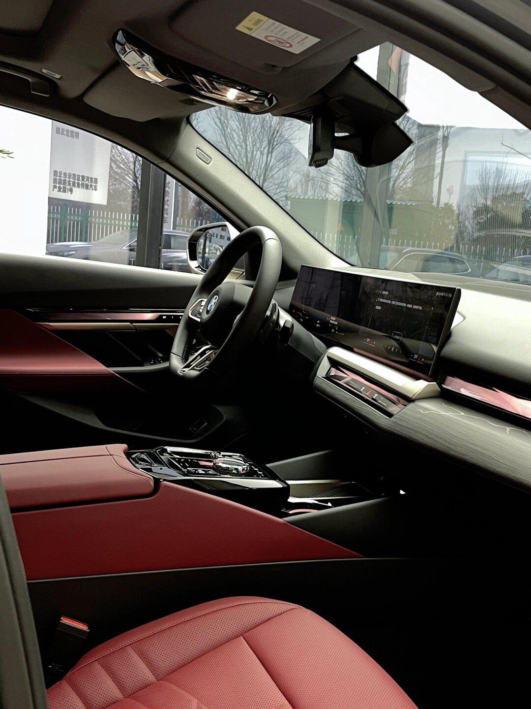 现车资源|勃艮第红99宝马5系