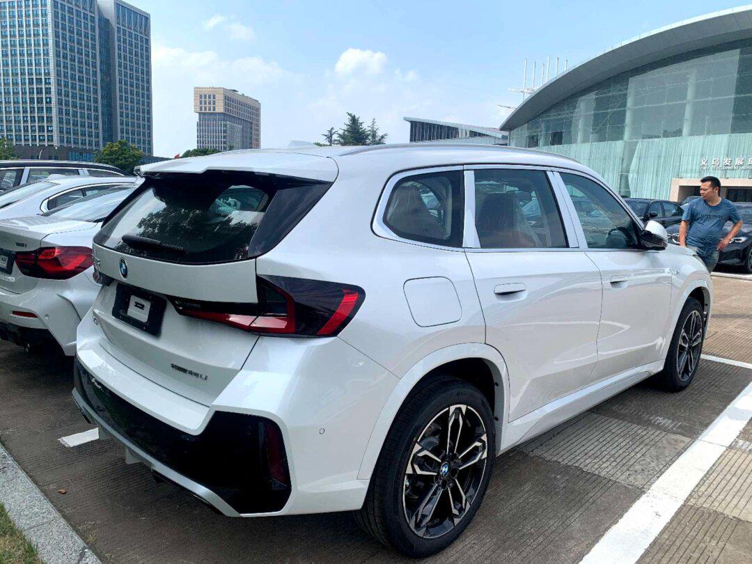 当前位置:>易车>社区>宝马x1社区>22万提宝马x1四缸2.0t>