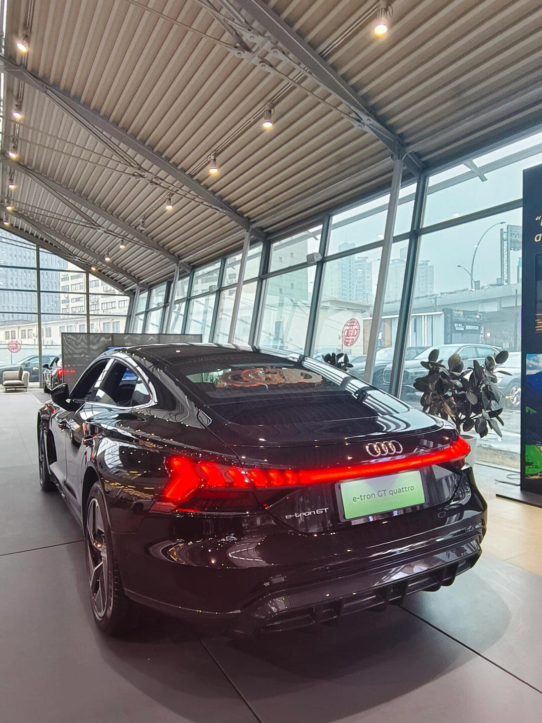 当前位置:>易车>社区>奥迪rse-trongt社区>audie-trongt,最美轿跑>