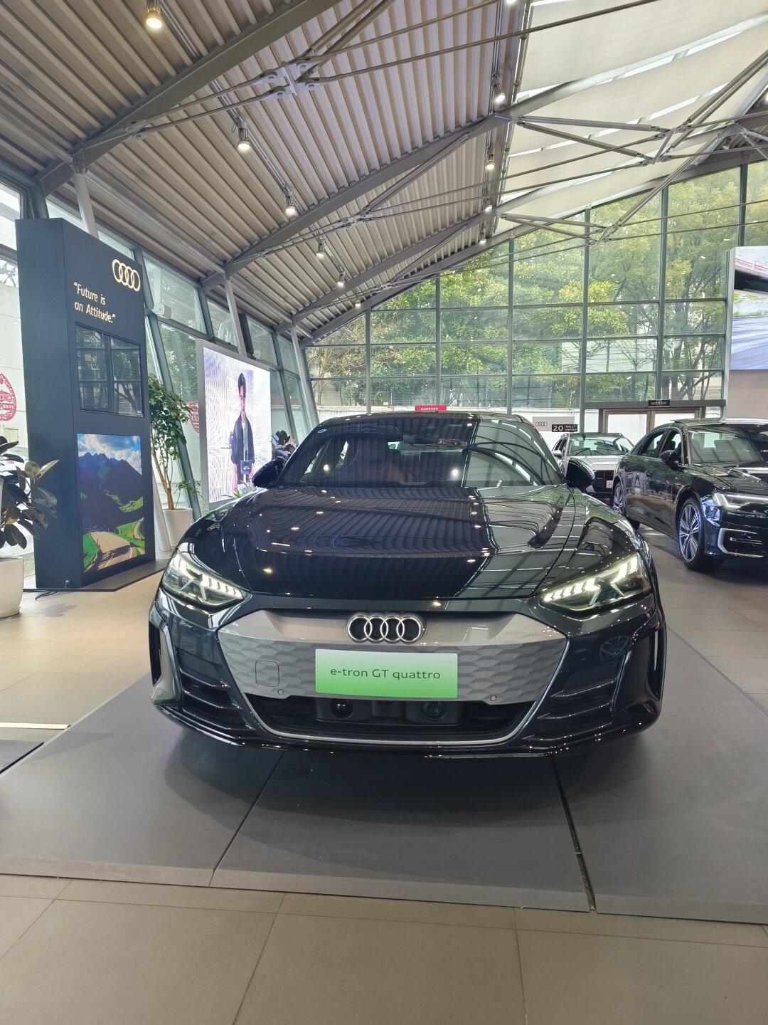 当前位置:>易车>社区>奥迪rse-trongt社区>audie-trongt,最美轿跑>