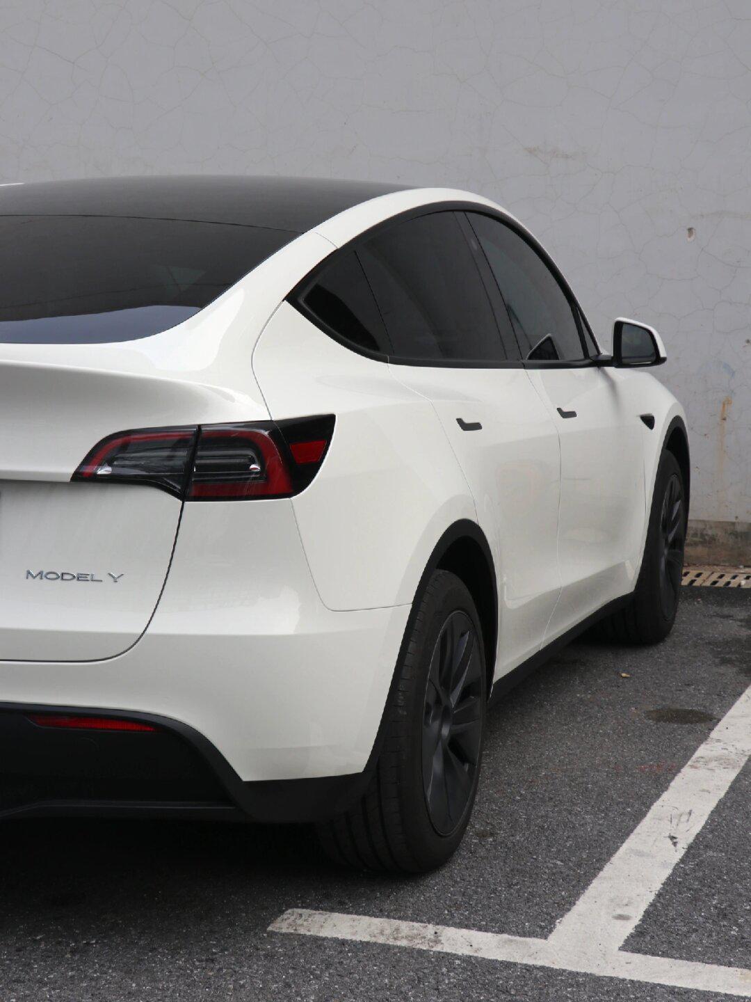 特斯拉model y |高高级温暖奶白色质感82158215