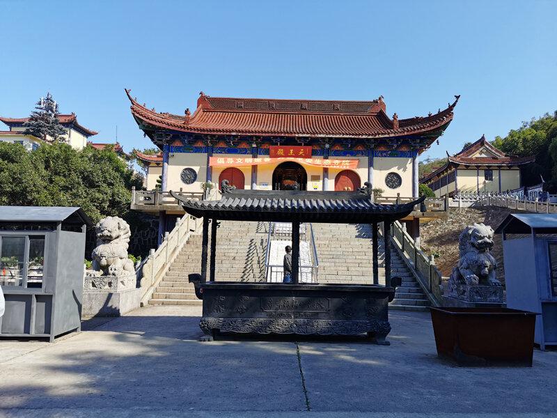 大禅寺旁边的小长城游览记