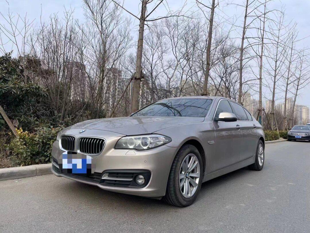 16年宝马520li 天窗 座椅加热 电尾门 一手 7万公里 精品车况 内饰