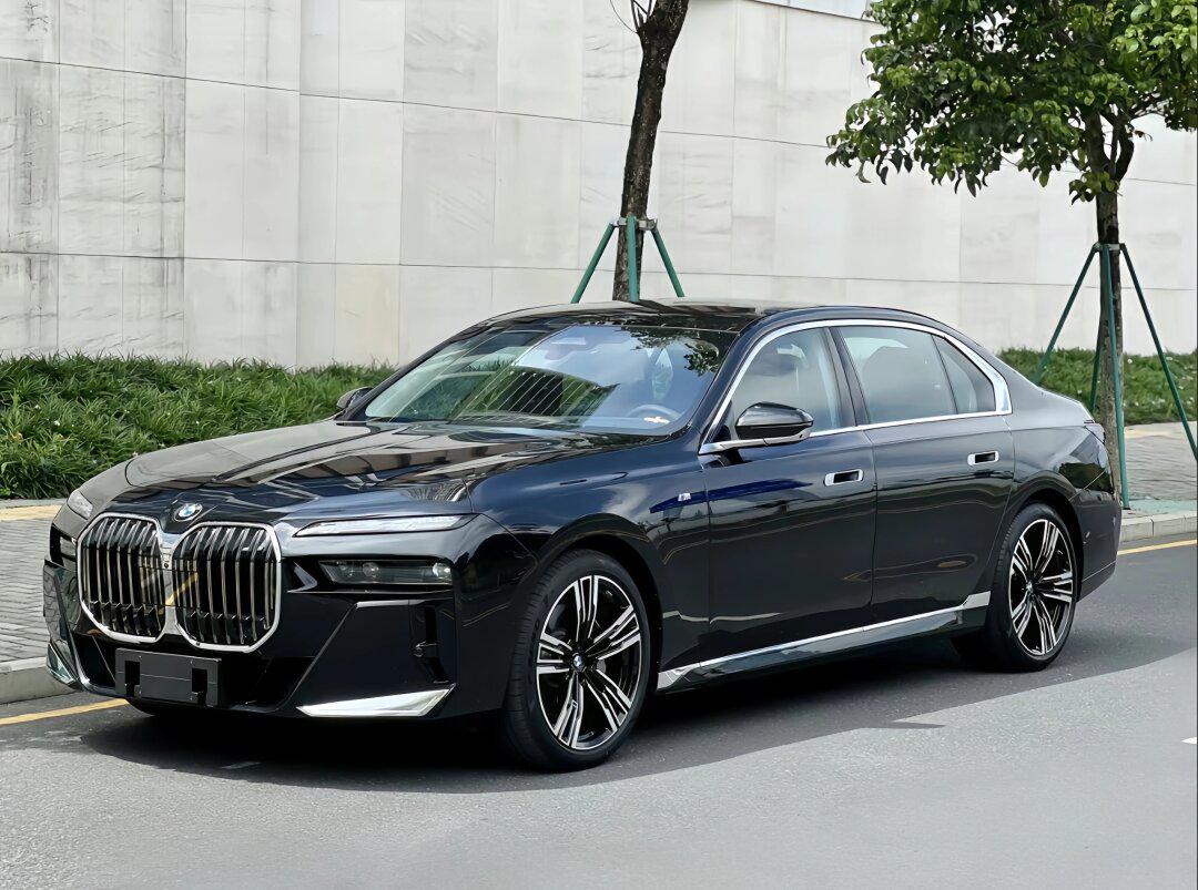 宝马7系740 帅!_宝马7系社区_易车社区