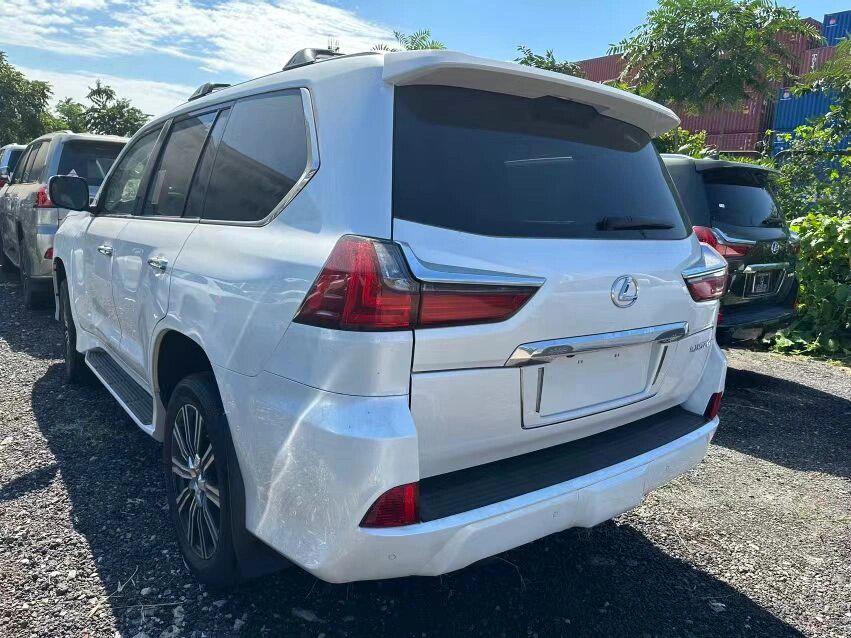 雷克萨斯lx570 21款 限量 s 特价现车97_雷克萨斯lx社区_易车社区