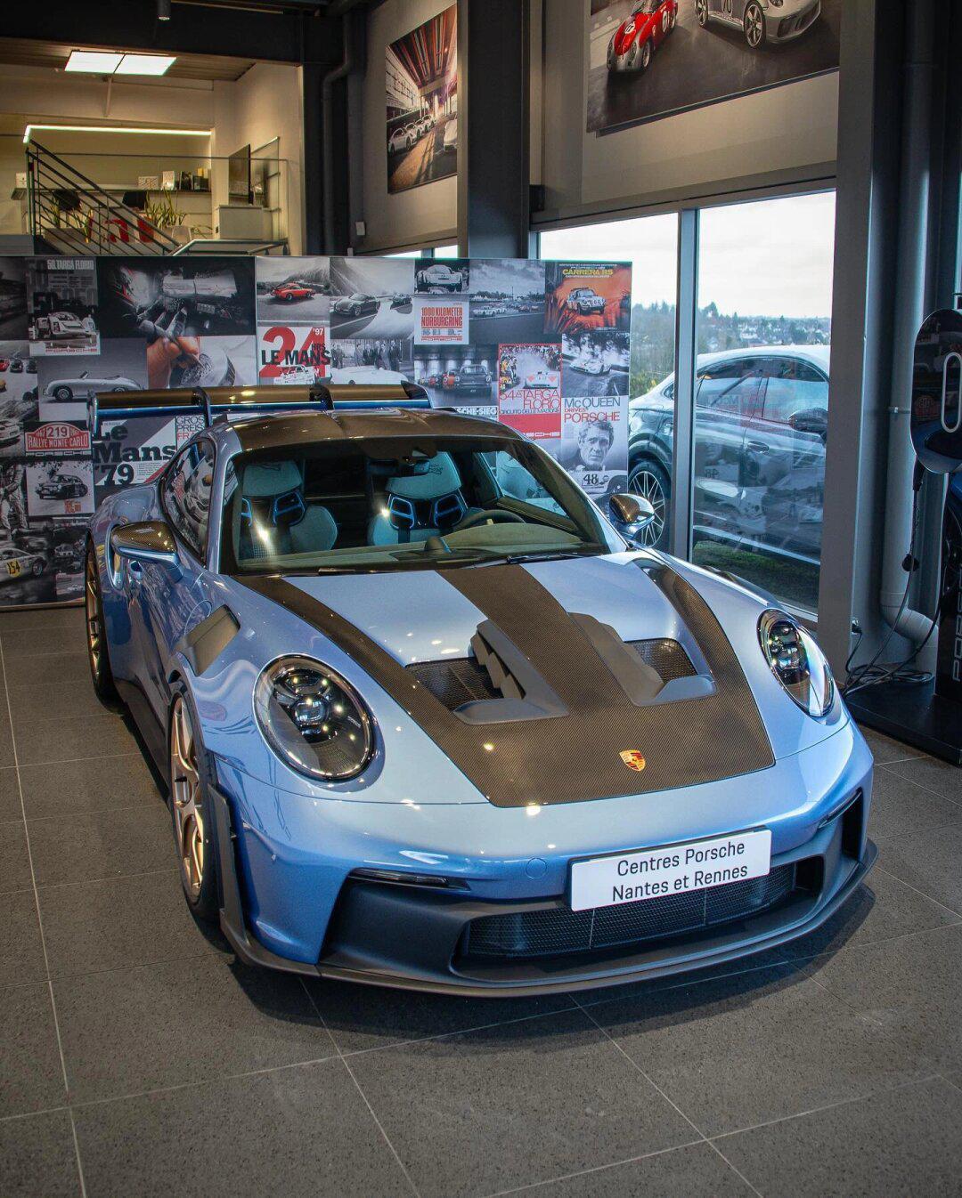 当前位置:>易车>社区>保时捷911社区>gt3rs海外现货!超好价格!