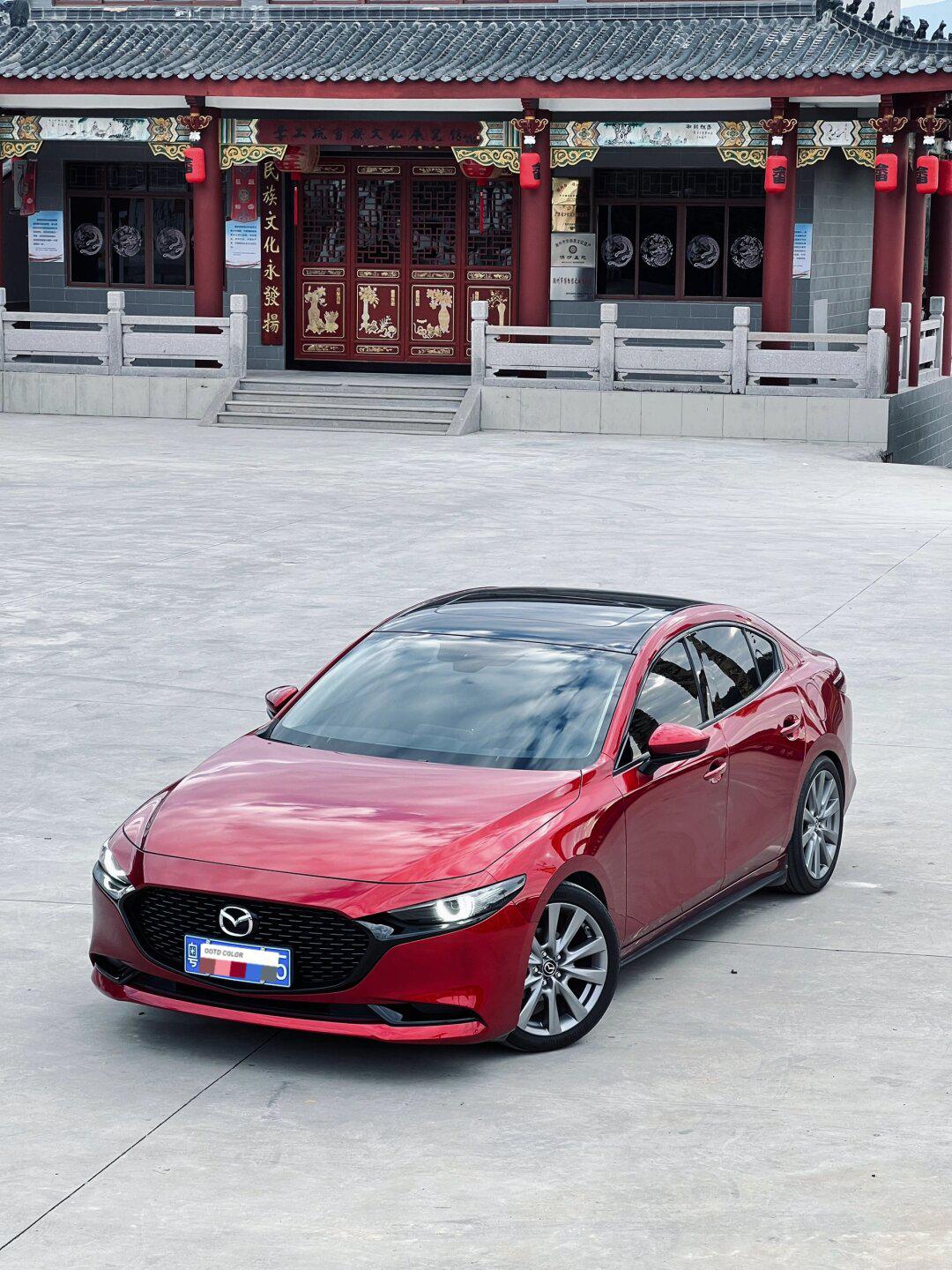 21款马自达3,两后轮外侧这个印记是吃胎吗?