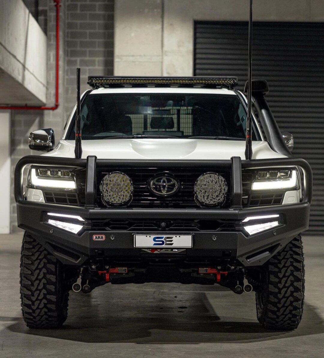 兰德酷路泽lc300 arb澳式风格改法 77陆巡lc300 柴油版本升级加大