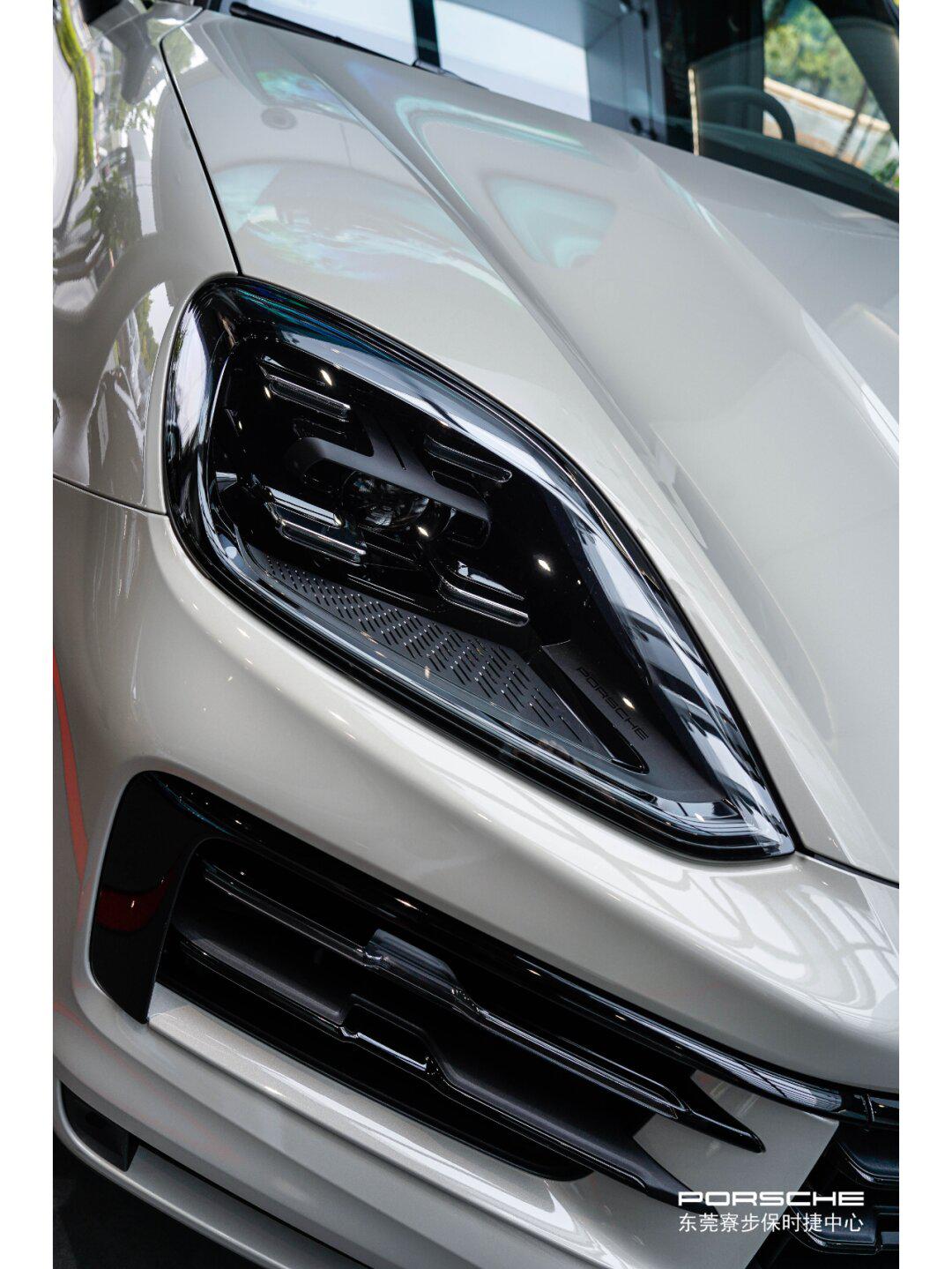 臻选现车 | 保时捷 cayenne 开司米金属漆