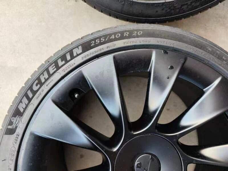 特斯拉y原厂拆车20寸轮毂轮胎_model y社区_易车社区