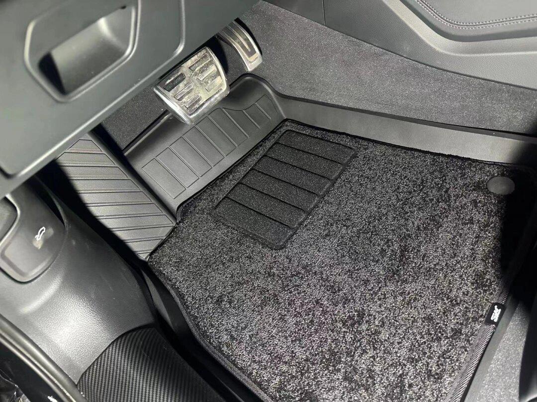 奥迪tpe双层脚垫,不会产生霉菌异味