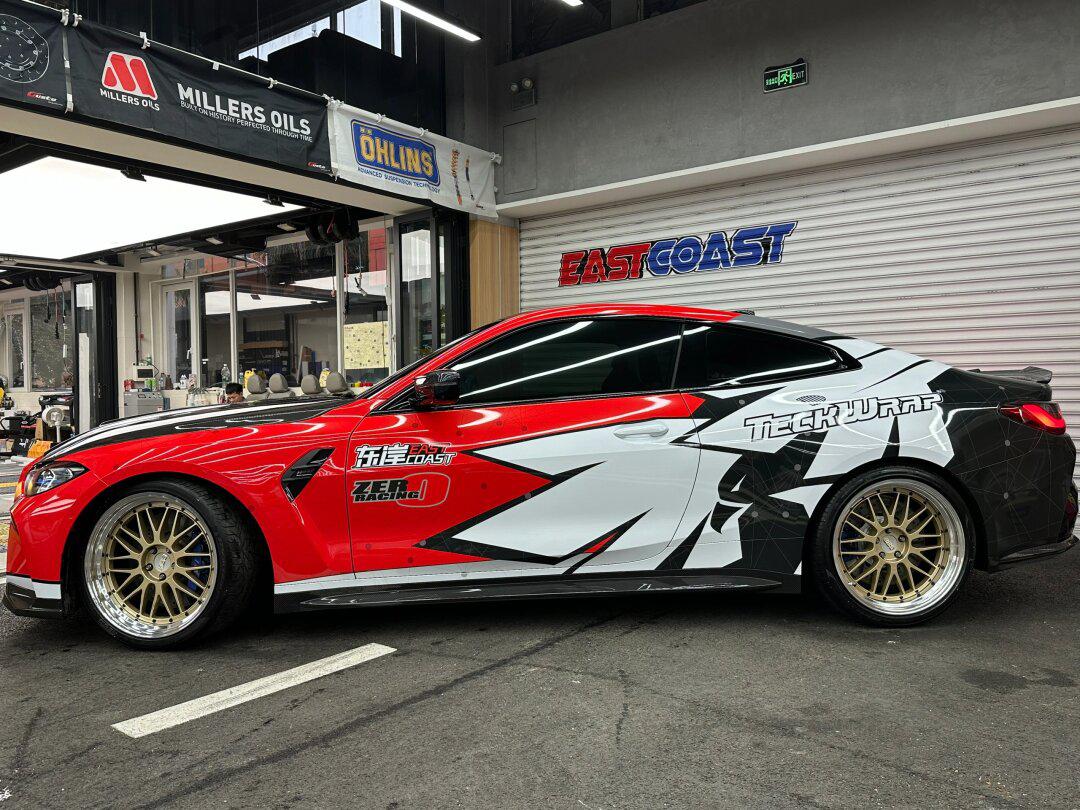 宝马m4彩绘涂装