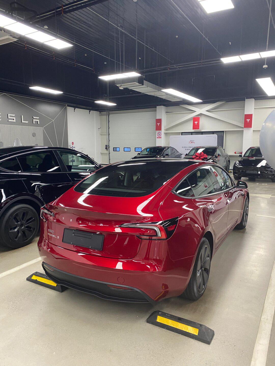6万特斯拉3,全新车,红色,官方,杭州提_model 3社区_易车社区