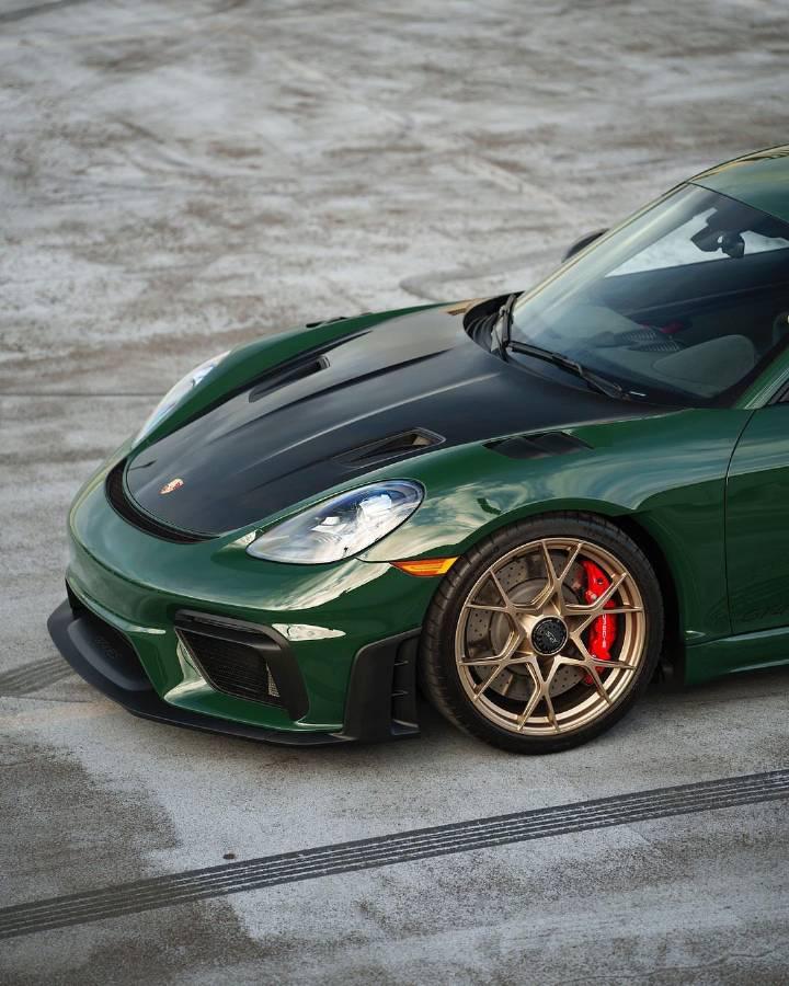 保时捷718 cayman gt4 rs(pts赛车绿) 9297 配备 wei_保时捷718