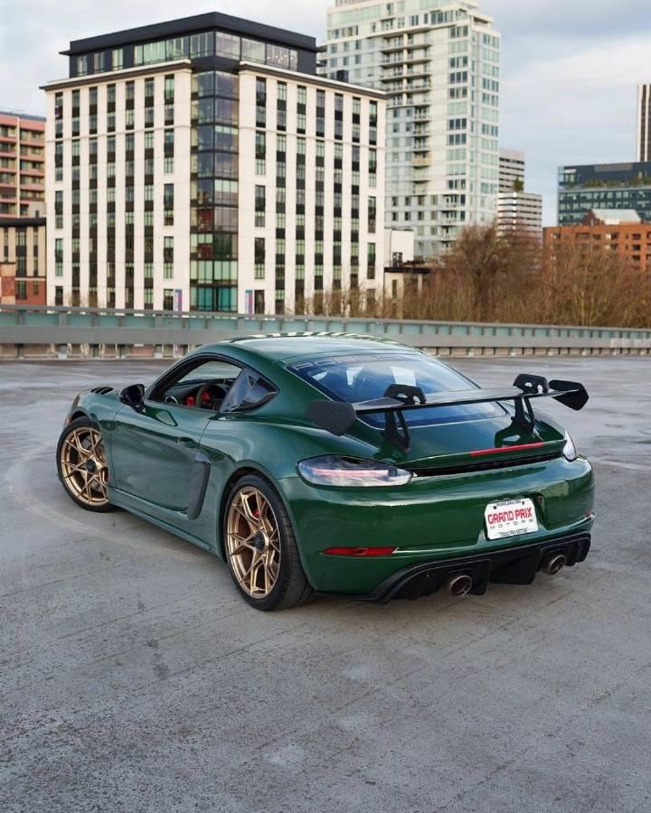 保时捷718 cayman gt4 rs(pts赛车绿) 9297 配备 wei_保时捷718