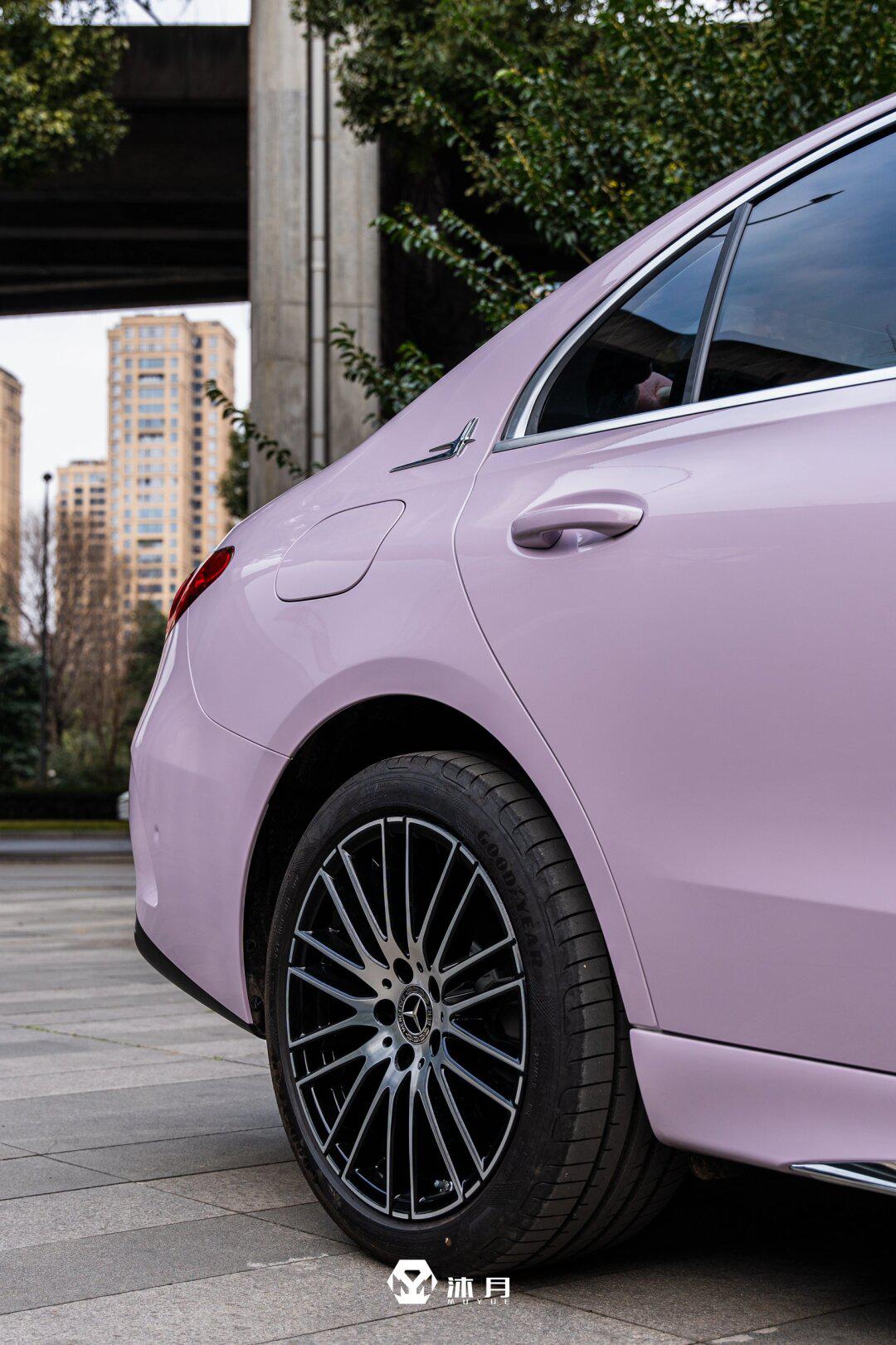 奔驰新c260l #muyue沐月 改色:迷雾灰紫90 这种灰调的浅紫色真的氛