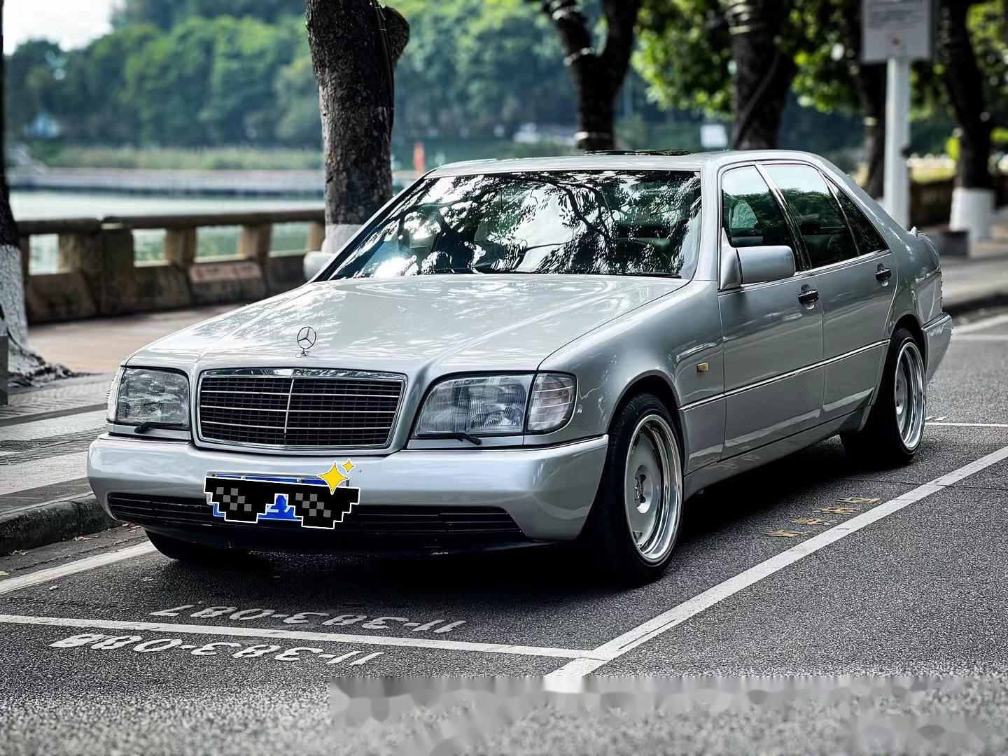 转自pyq 93年的虎头奔s500 我只能说nb 漆面是真好