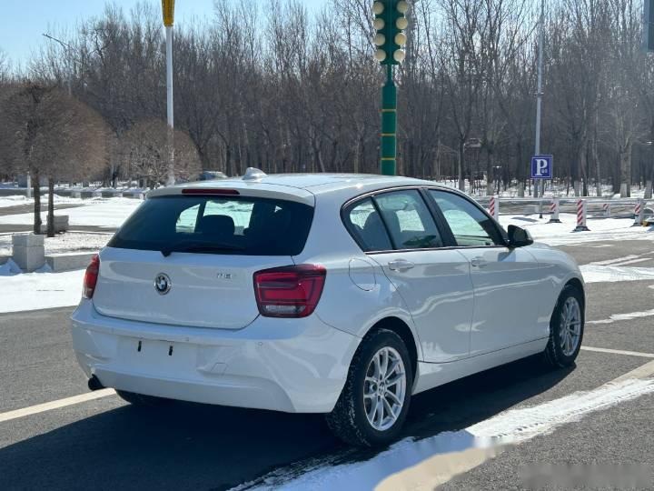 「车型」宝马1系 「配置」f20 118i 领先型 「初次登记日期」2012年9