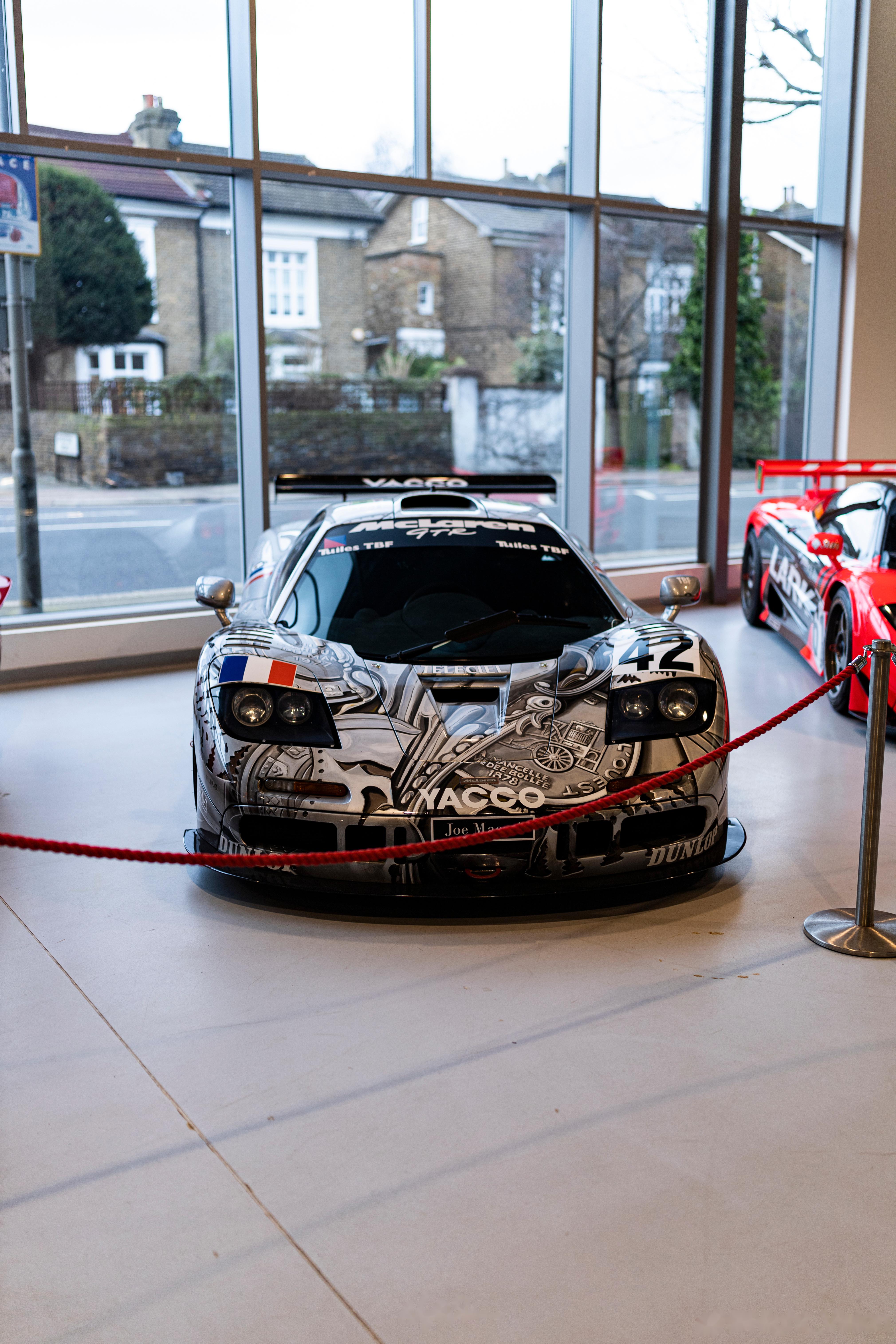 目前拍过的最贵的一组照片了 图一图二是生产数量仅为两台的法拉利412