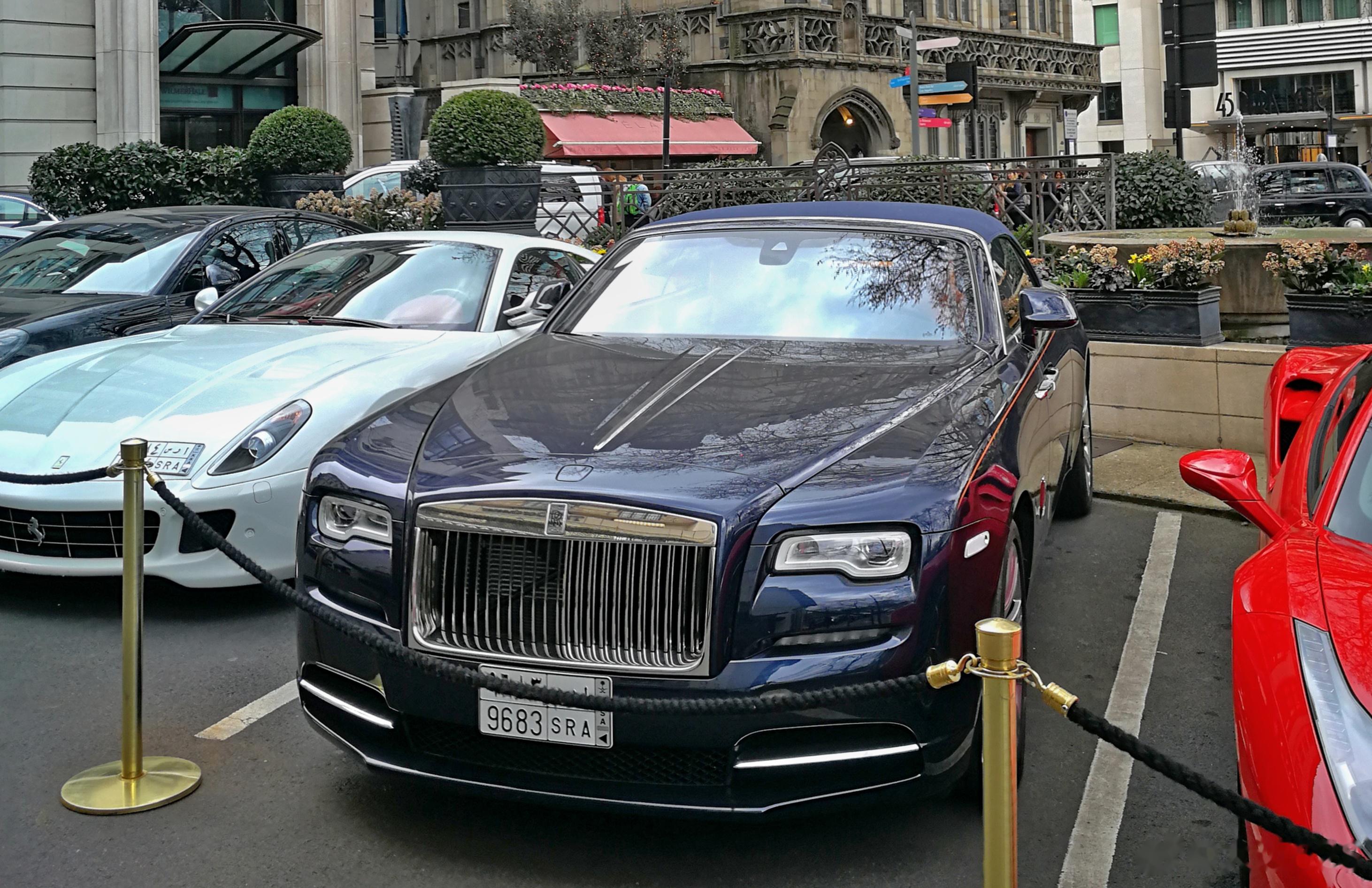 英国(伦敦) 劳斯莱斯 dawn(曜影) (35-37)