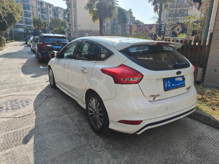 继续收车 拿下一台超稀有的福克斯,你们一定会喜欢!