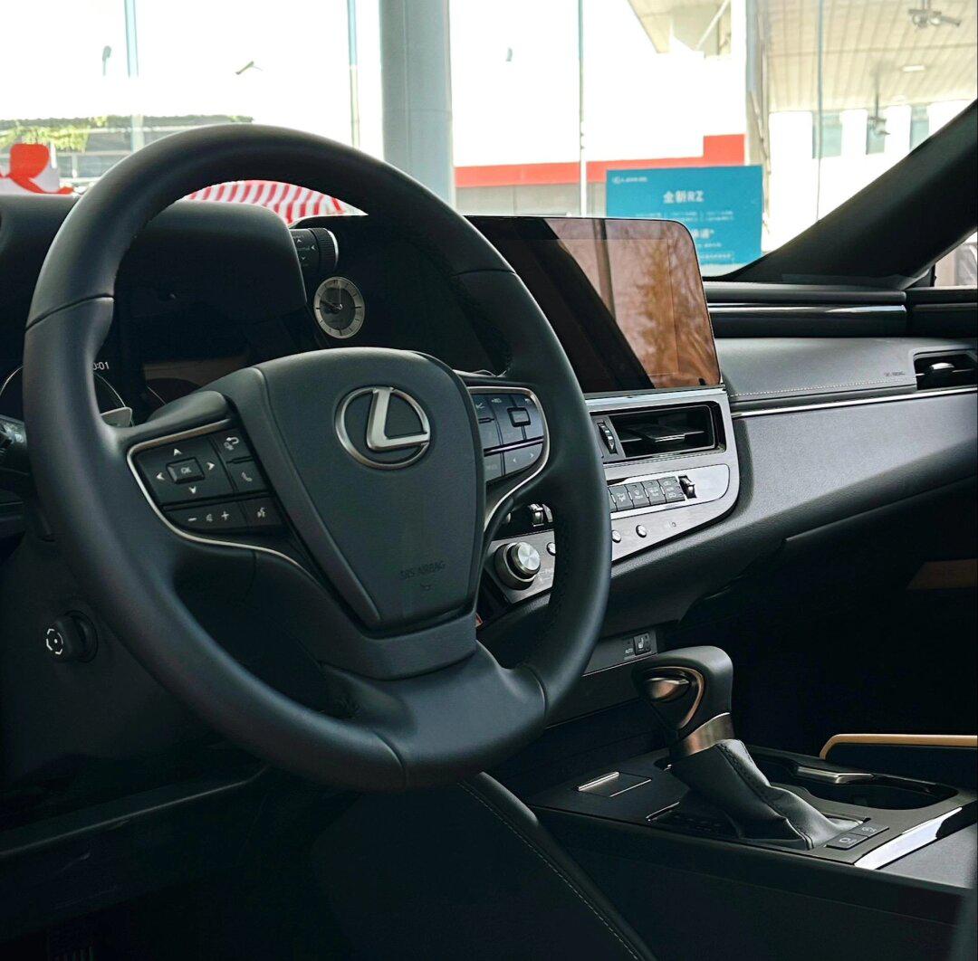 最后一台雷克萨斯es260!