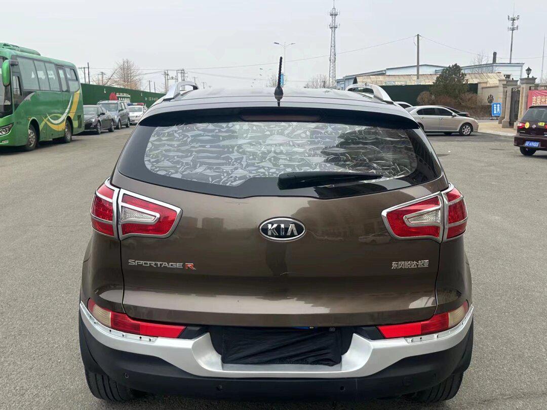 2012年 起亚智跑 自动2.0 全车原版 四件喷漆 天窗 无钥匙进入 一键启