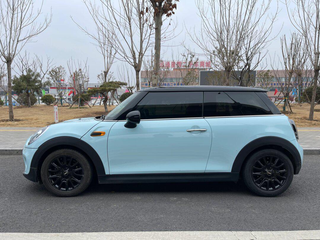 这是一台2017年10月的mini cooper三门版,新_mini社区_易车社区