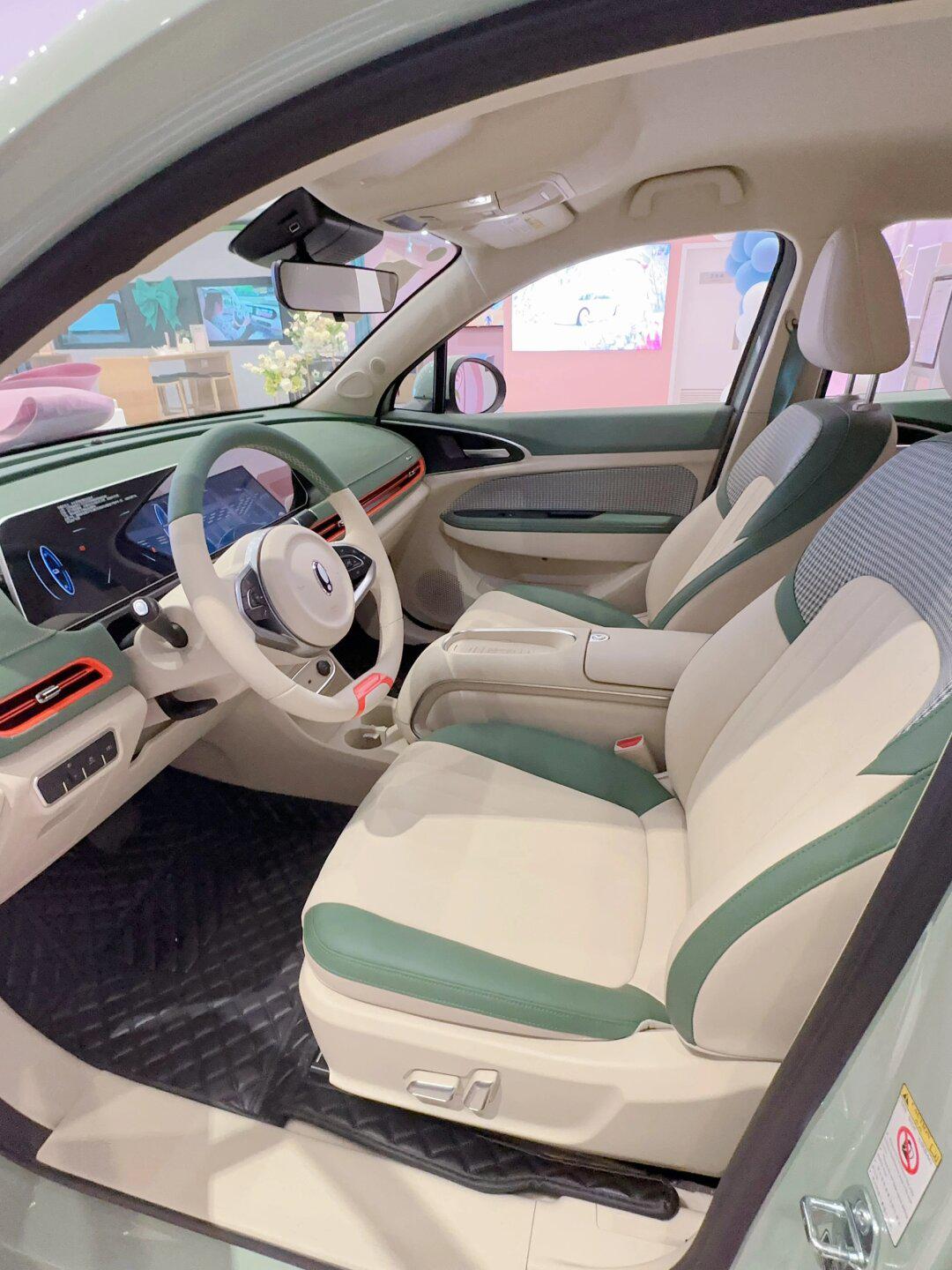 欧拉好猫奶油绿特价来袭,不到五万开回家!