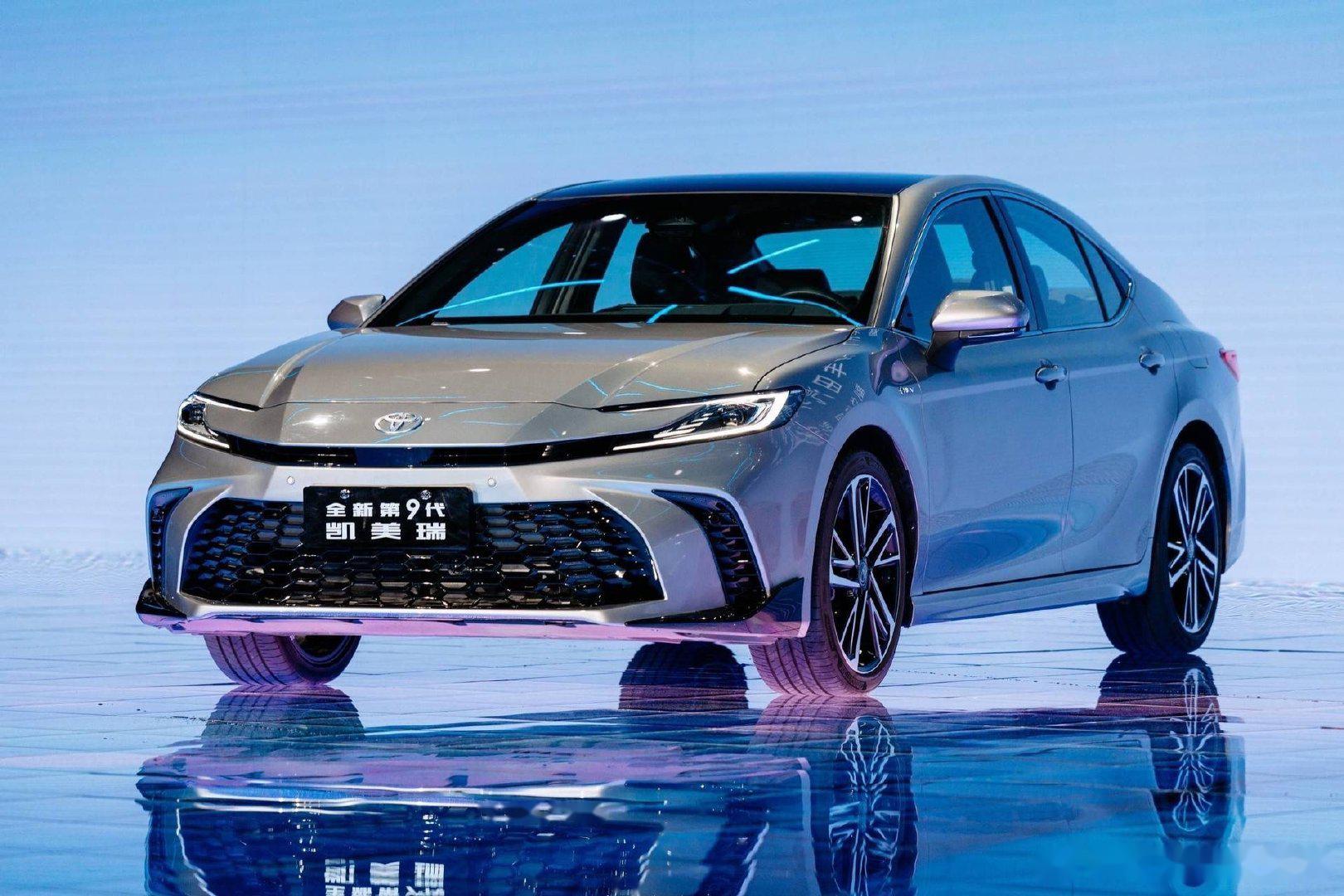 广汽丰田全新第9代凯美瑞,售价17.