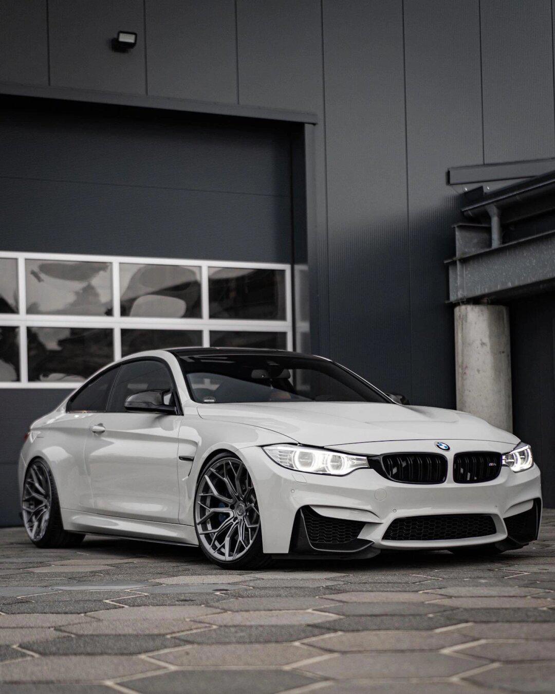 宝马f82 m4安装he1 gs极限凹轻量化轮毂_宝马m4社区_易车社区