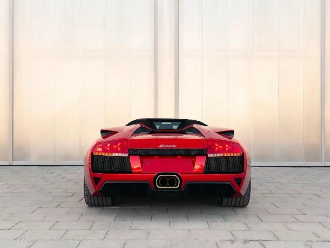兰博基尼 murciélago lp640-4 roadster,这是一款传奇的