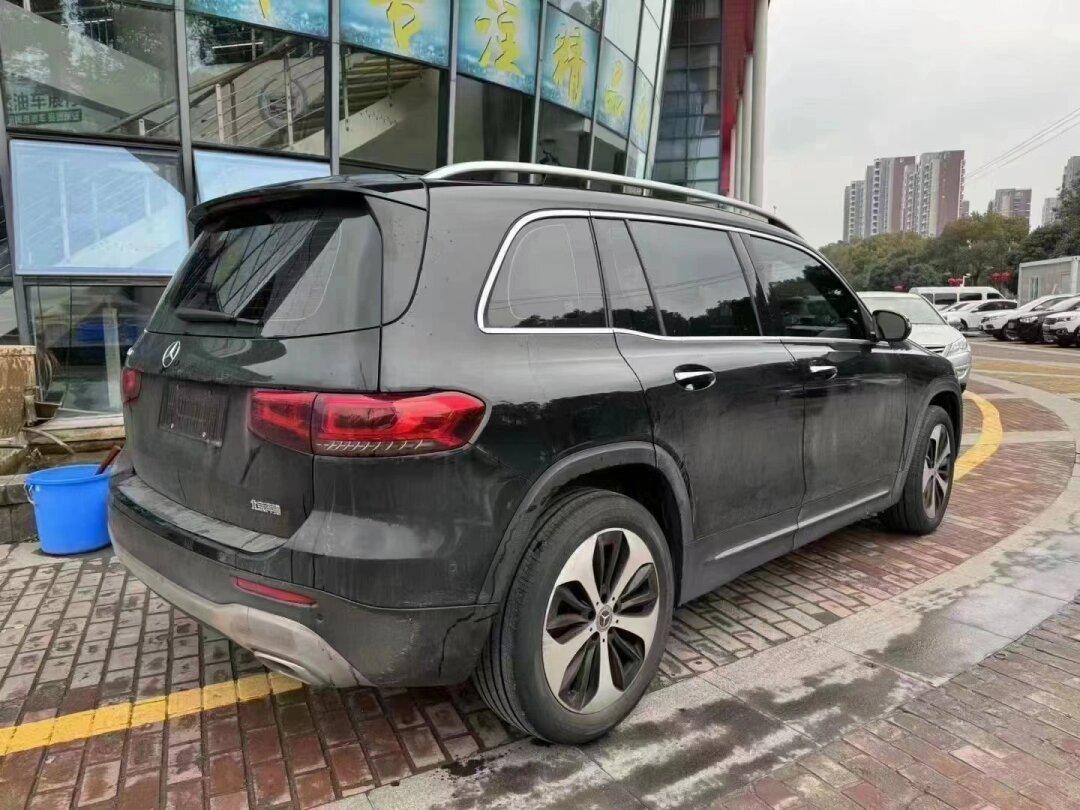 拿下 21年奔驰glb七座 全款:17.8万 首6万