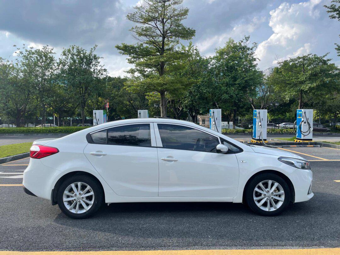 五万左右最适合女生开的二手车