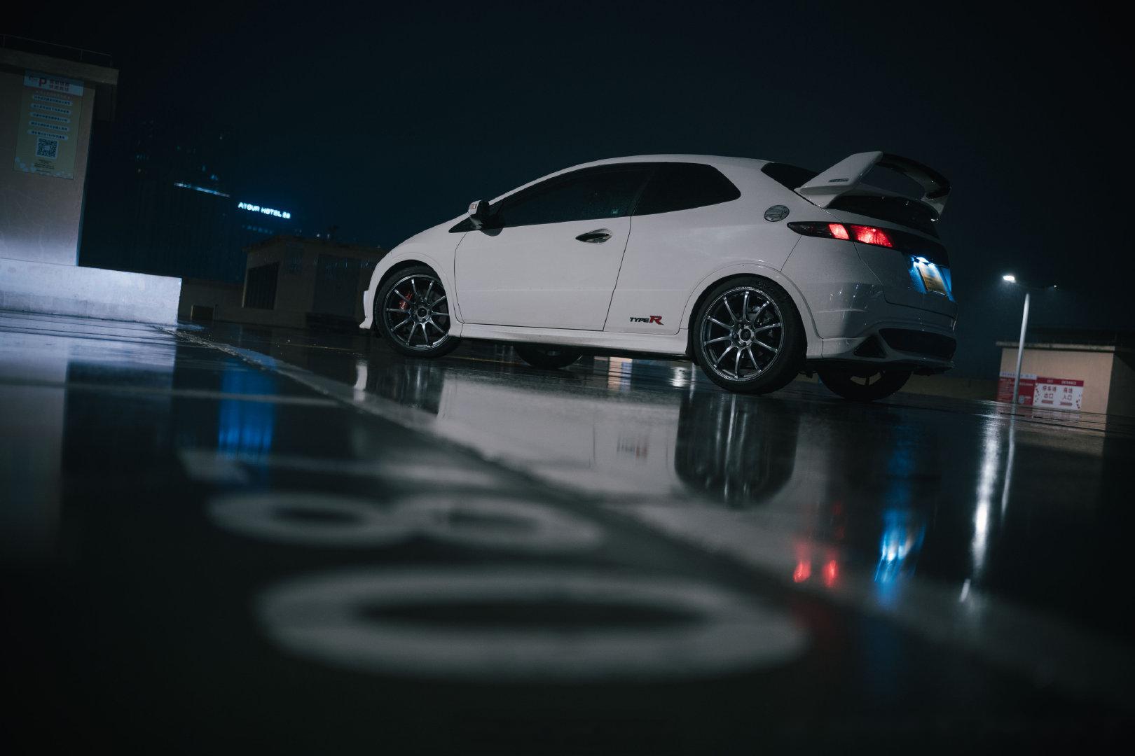 当前位置:>易车>社区>飞度社区>civicfn2typer不够"jdm"?