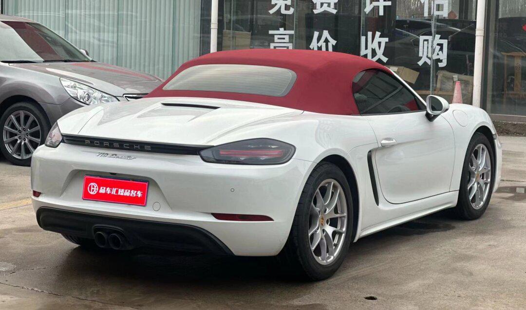 拿下20年保时捷718博克斯特,2.