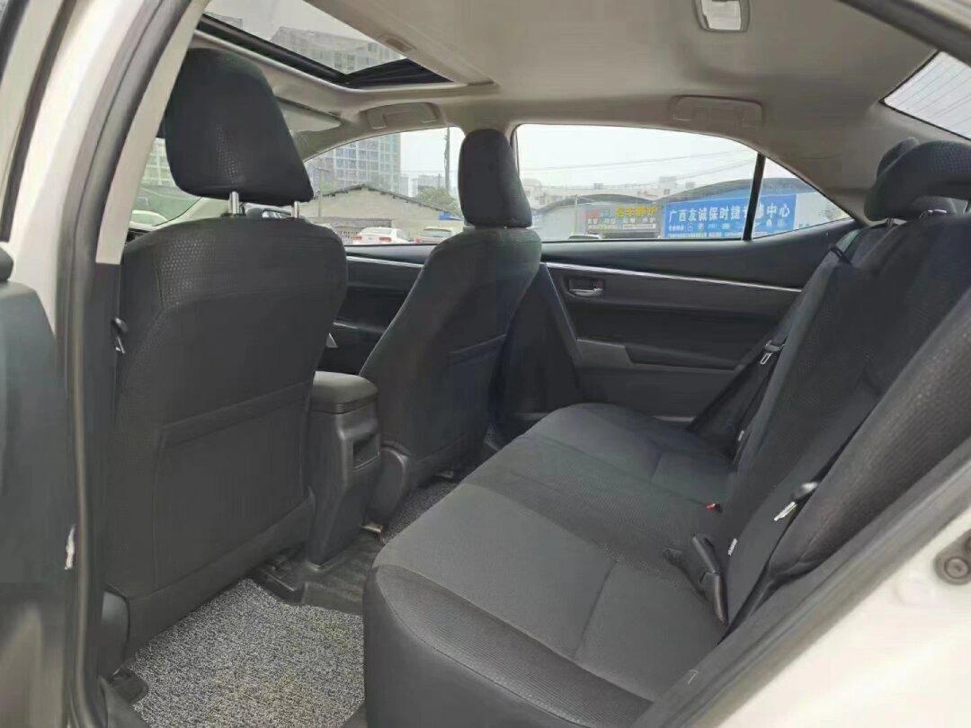 17年丰田卡罗拉1.2t