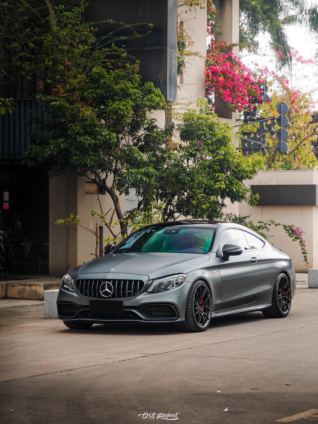 你没有见过颜值拉满的amg_奔驰c级 amg社区_易车社区