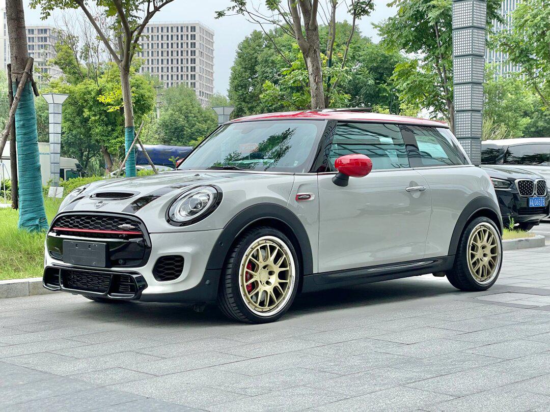 20多就能拿下这辆21年顶配mini jcw_野马ec70社区_易车社区