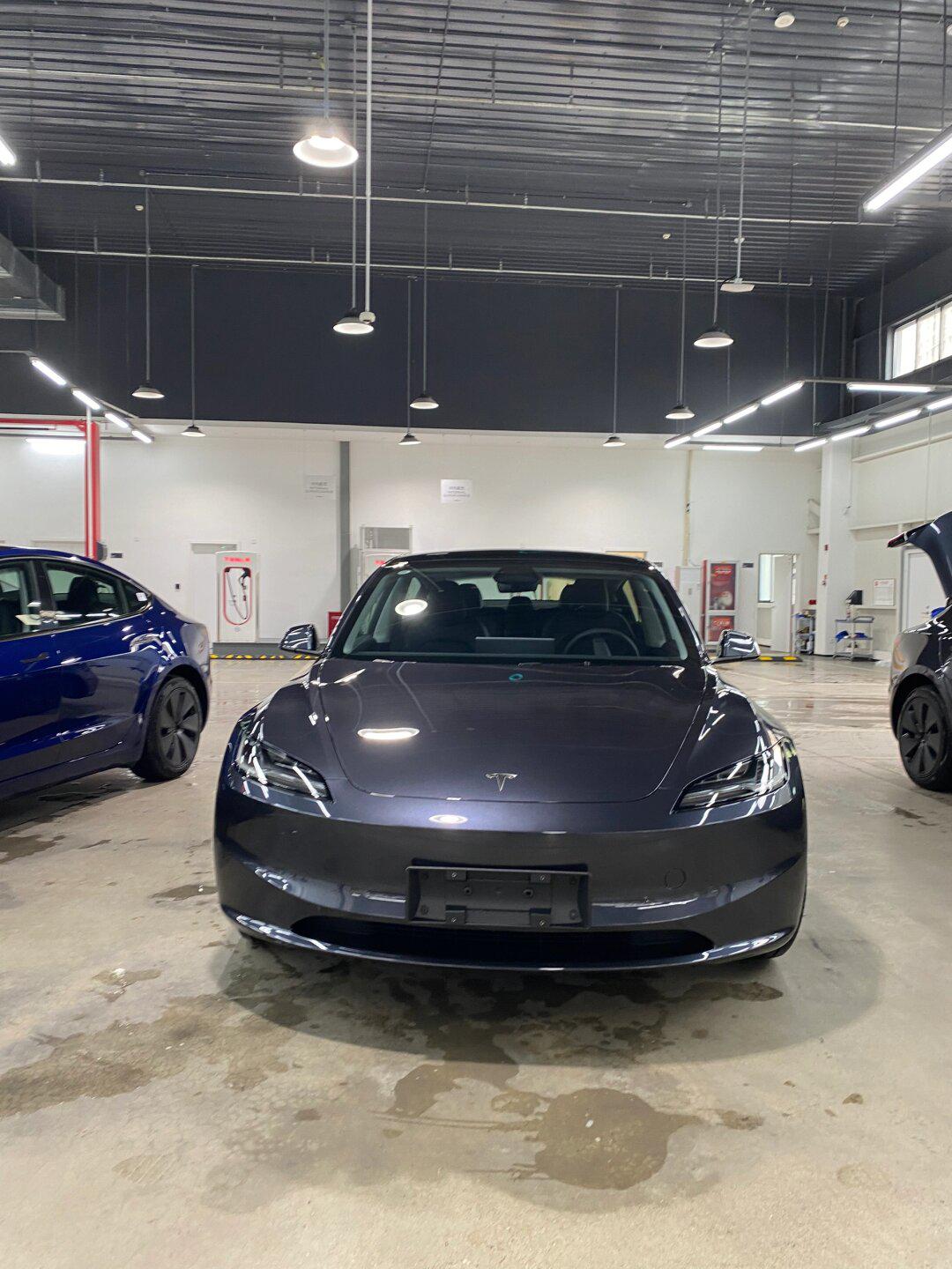 特斯拉model3中国售价图片