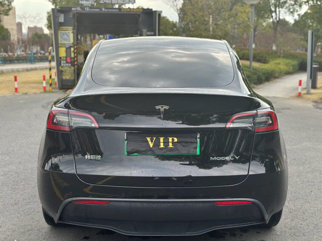 2022年特斯拉model y越野车,6万公里,车况精品,支持检测成色很,纯电动