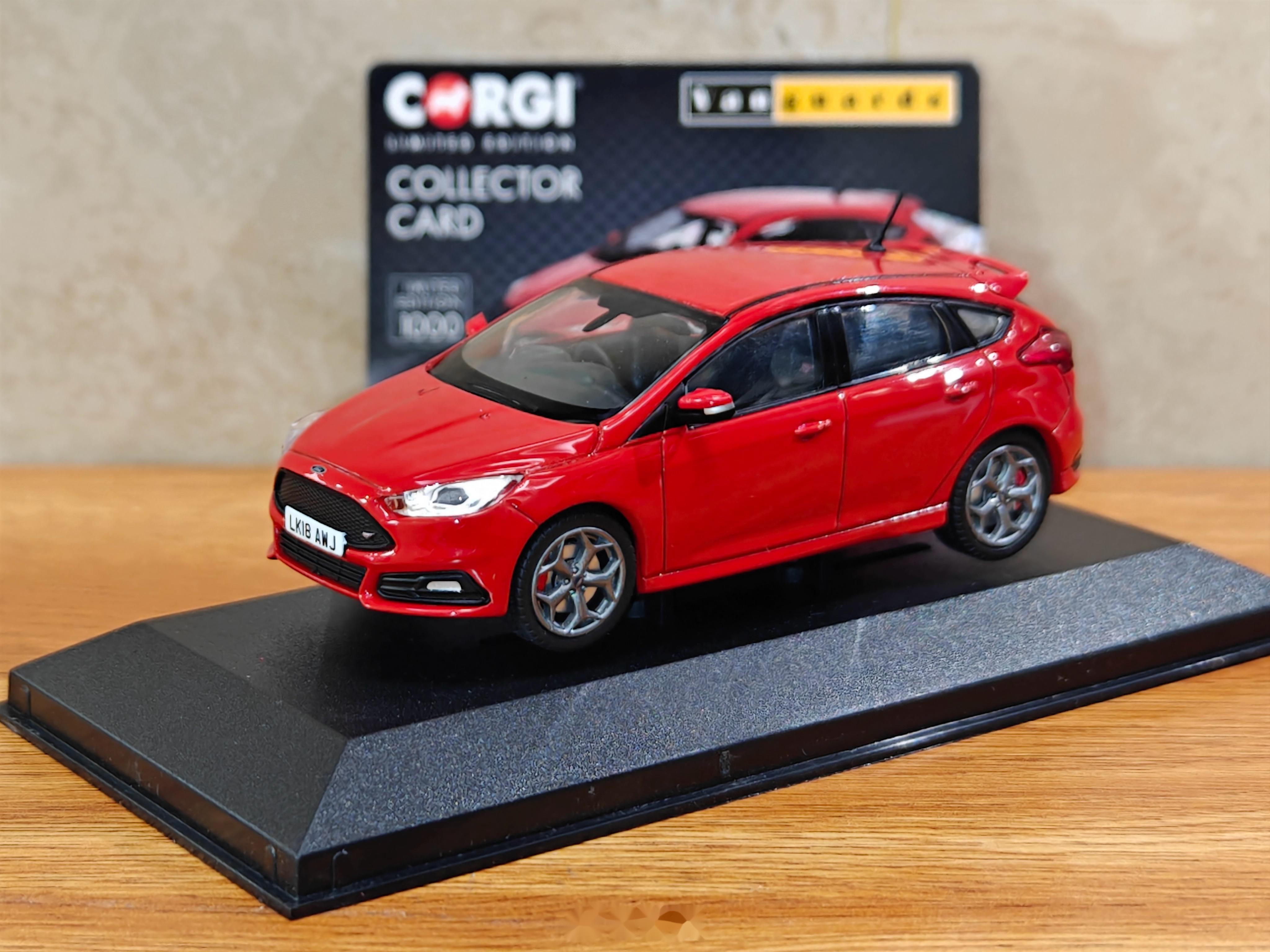 车型:福特 ford 福克斯 focus rs 厂商:corgi 比例:1:43
