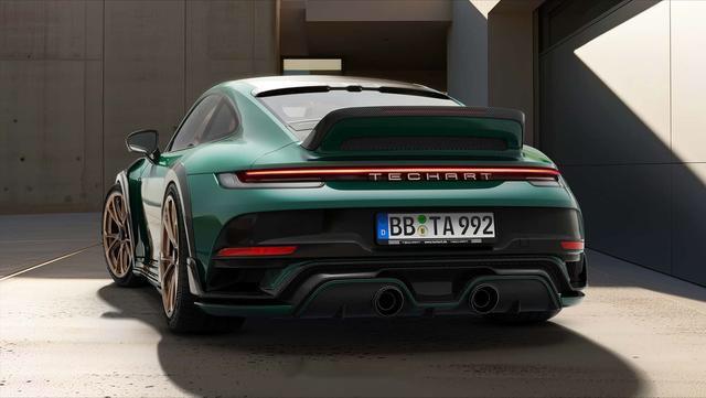 【techart爆改保时捷911 turbo s,马力800匹,全车升级碳纤维!