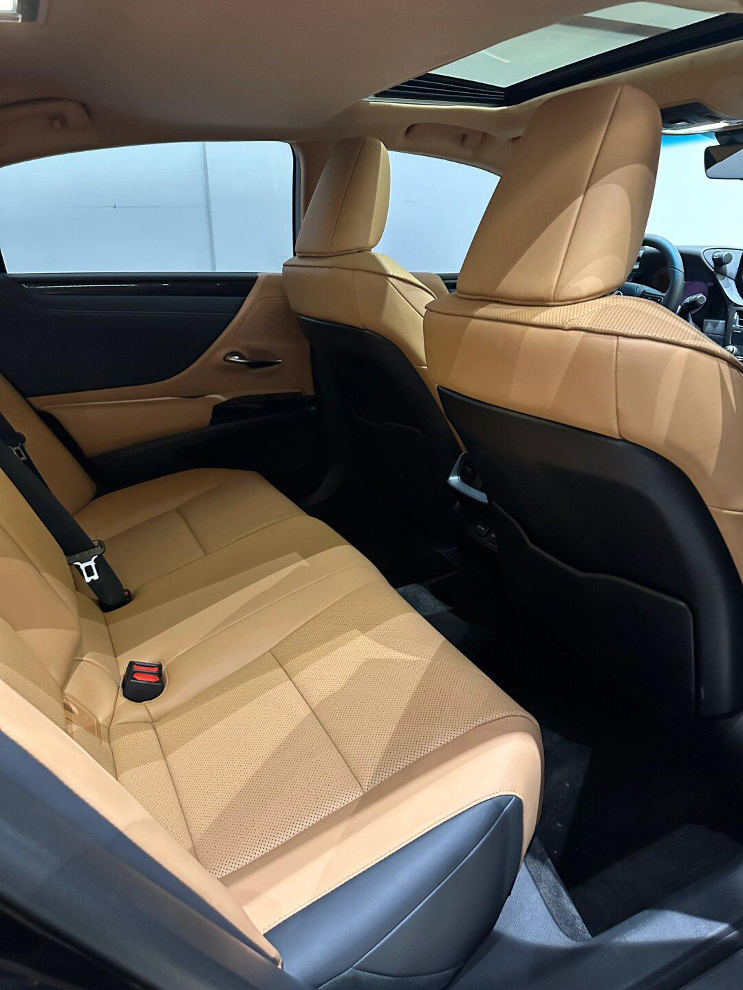 出一台准新车雷克萨斯es260～_雷克萨斯es社区_易车社区