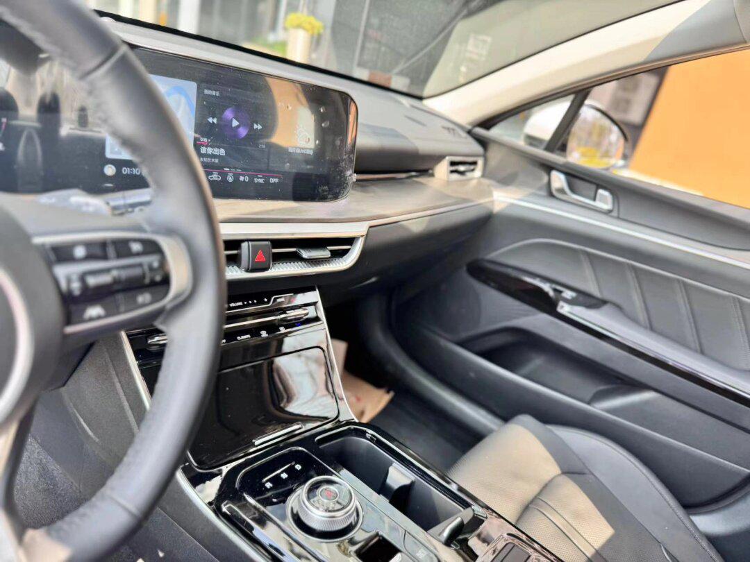 起亚k5 2021款 380t gt-line 焕新版 新到一台起亚凯酷 2.