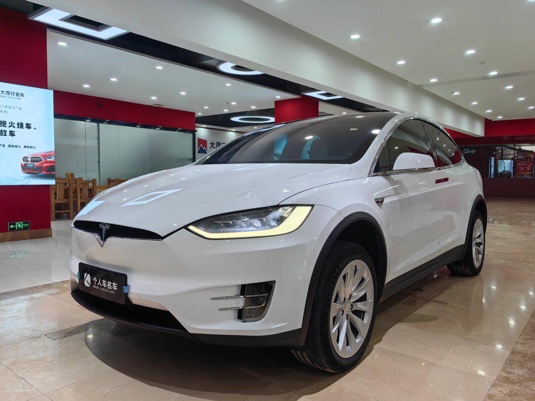 【车辆名称】2016款 model x 90d 【上牌时间】2016年12月 【_model x