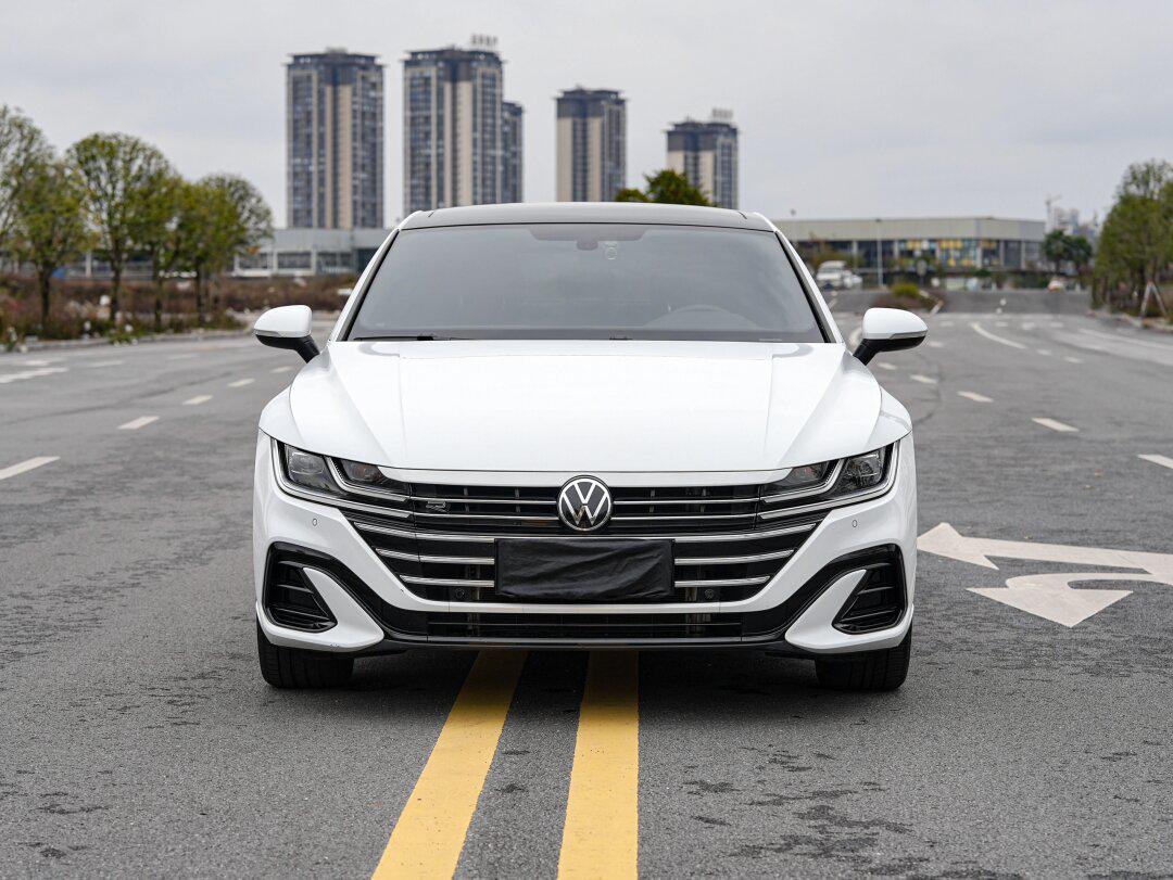 22年一汽-大众cc 21款 330tsi 炫目版,安全行驶2.