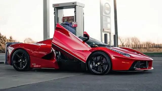 3l v12赛车引擎能够输出高达95_有钱人的社区_易车社区